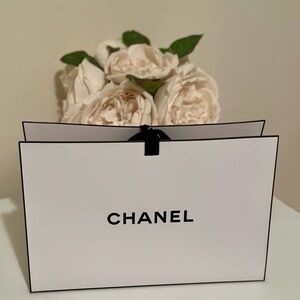 Chanel Origami White Black Gift Bag Decor Storage EUC EMPTY AUTHENTIC